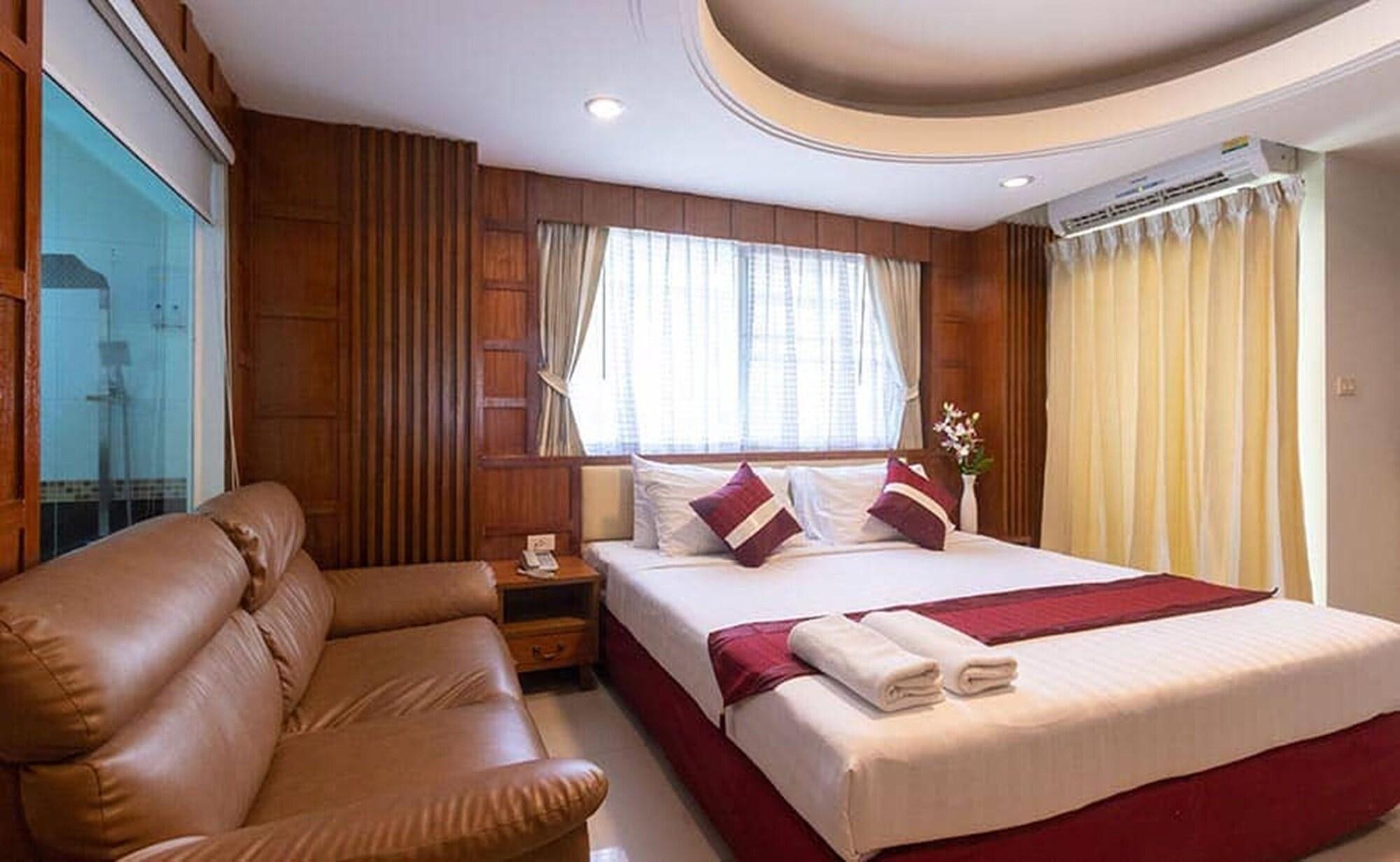 Gusto Pratunam Hotel Bangkok Exterior photo