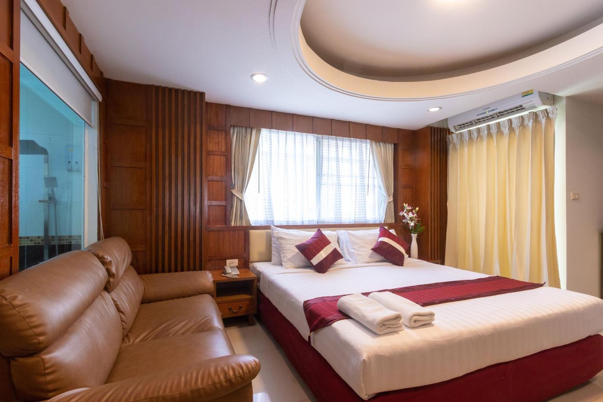 Gusto Pratunam Hotel Bangkok Room photo
